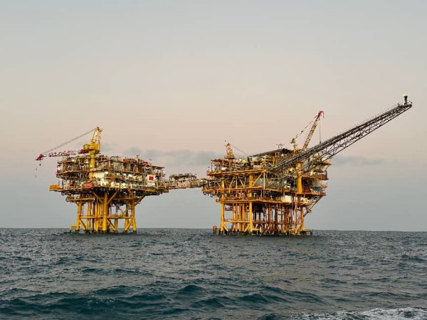 配资炒股官网官网 年封存超百万吨二氧化碳 我国首个海上注碳增气项目开工